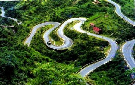 Camel Back Road